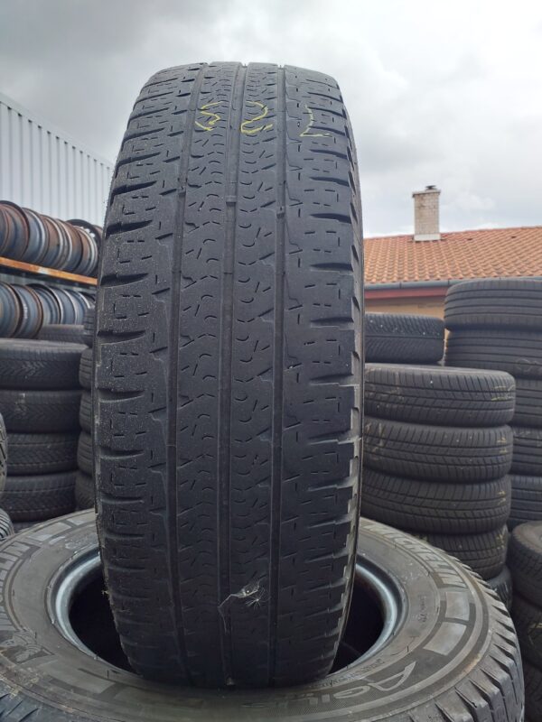 Michelin Agilis Camping 215/70 R 15 CP 109 Q | nyári   DOT1618 6.3 mm