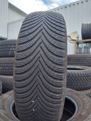 Michelin Alpin5 205/60 R 16 92 H | téli   DOT3621 5 mm