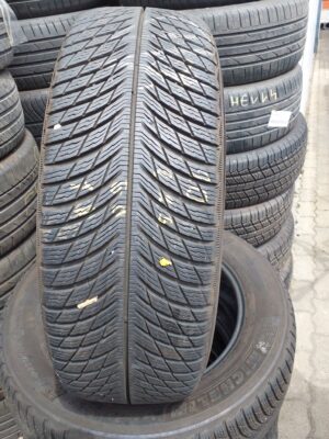 Michelin Pilot Alpin 5 SUV 225/60 R 18 104 H | téli   DOT2620 6.8 mm