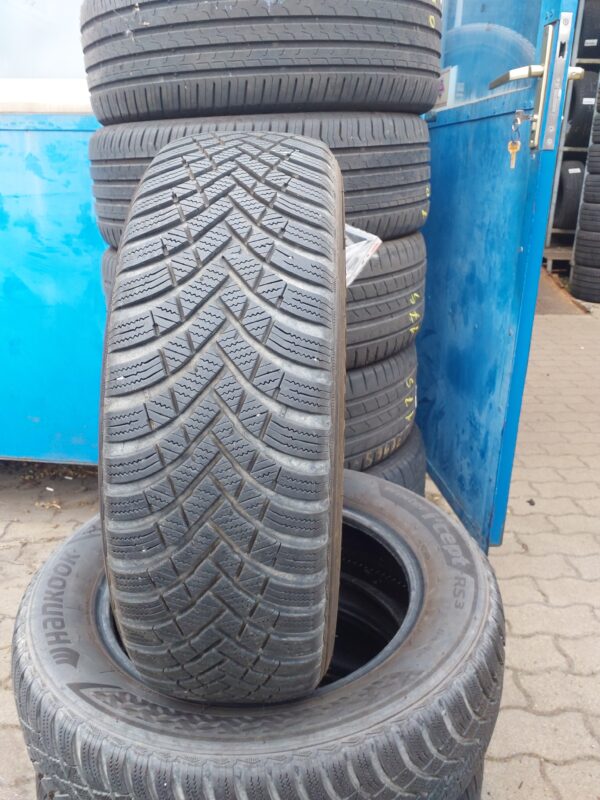 Hankook W462 205/60 R 16 92 H | téli   DOT1623 5.8 mm