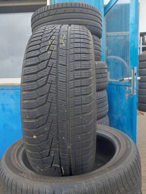 Hankook W320 205/50 R 17 93 V | téli   DOT2621 6.2 mm