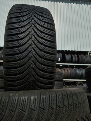 Hankook RS2 W452 205/55 R 16 94 V | téli   DOT4419 5.3 mm