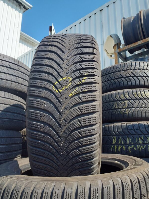 Hankook W452 205/55 R 16 91 T | téli   DOT2721 5.2 mm