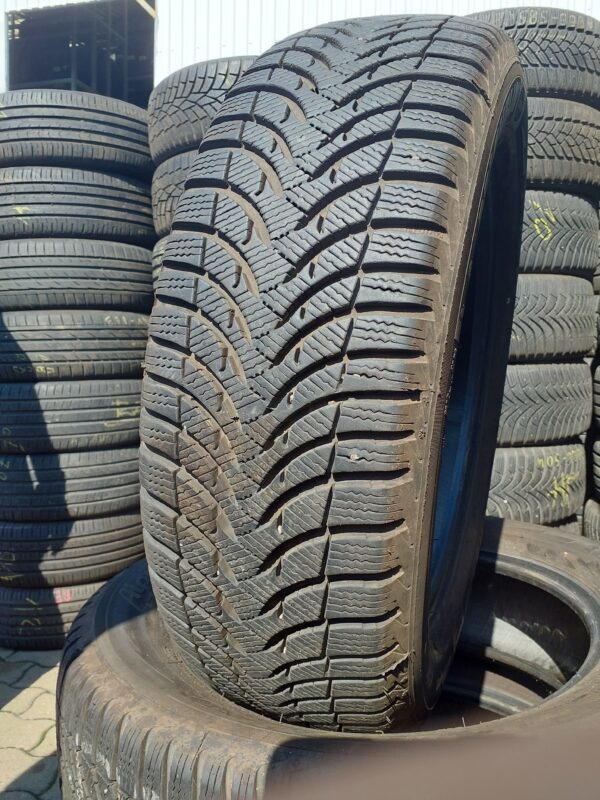 Michelin Alpin A4 215/60 R 17 96 H | téli   DOT3821 7 mm