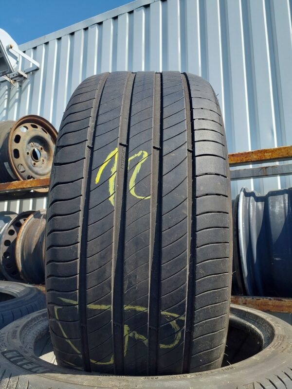 Michelin Primacy  4 235/40 R 18 91 W | nyári   DOT0820 4.2 mm
