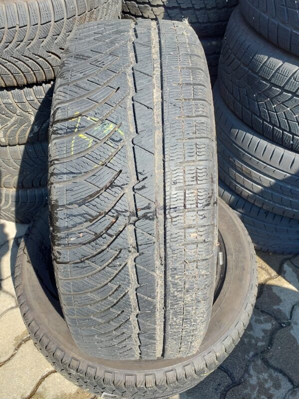 Michelin Pilot Alpin PA4 235/55 R 18 104 V | téli   DOT2720 5.2 mm