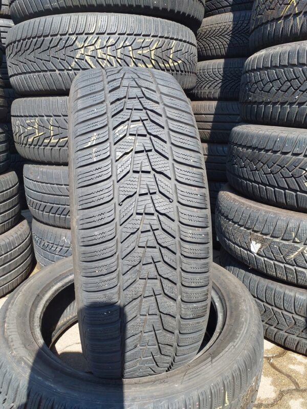 Hankook W330 215/55 R 18 99 V | téli   DOT1521 6.2 mm