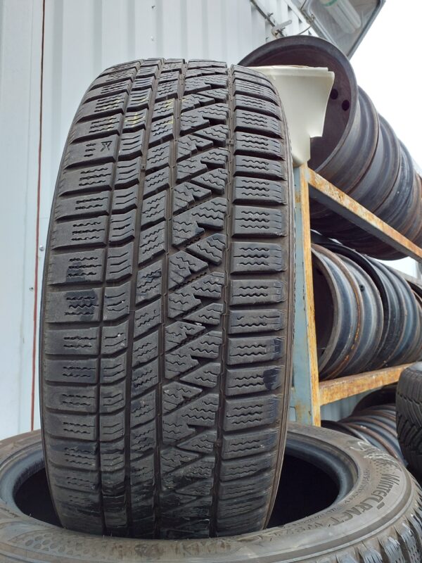 Kumho Wintercraft WS71 215/55 R 18 99 V | téli   DOT3222 6 mm
