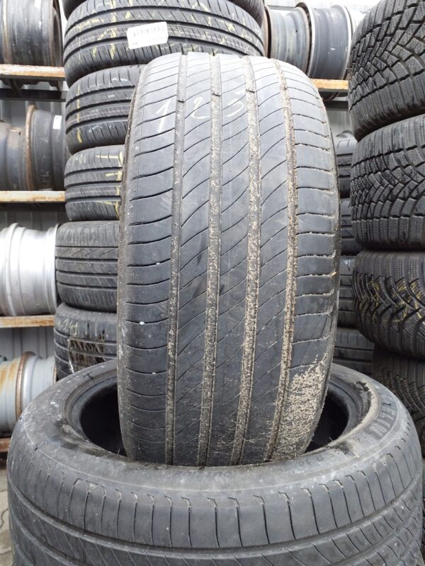 Michelin Primacy  4 245/45 R 18 100 W | nyári   DOT2721 4.5 mm