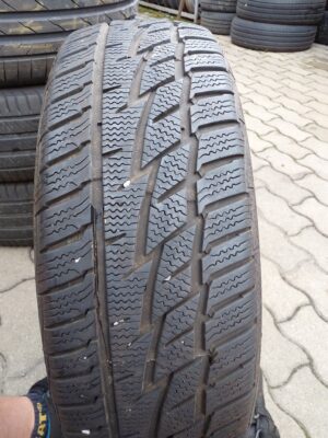 Matador MP92 Sibir Snow 205/60 R 16 92 H | téli   DOT2620 6.7 mm