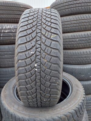 Kumho WP71 WinterCraft 215/55 R 17 98 V | téli   DOT3321 7.5 mm