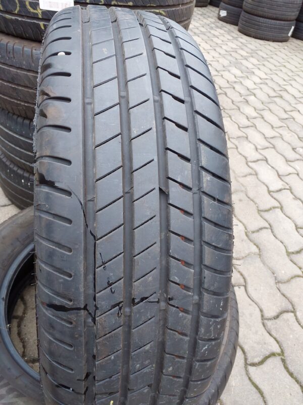 Bridgestone Alenza 001 225/60 R 18 104 W | nyári   DOT1322 7 mm